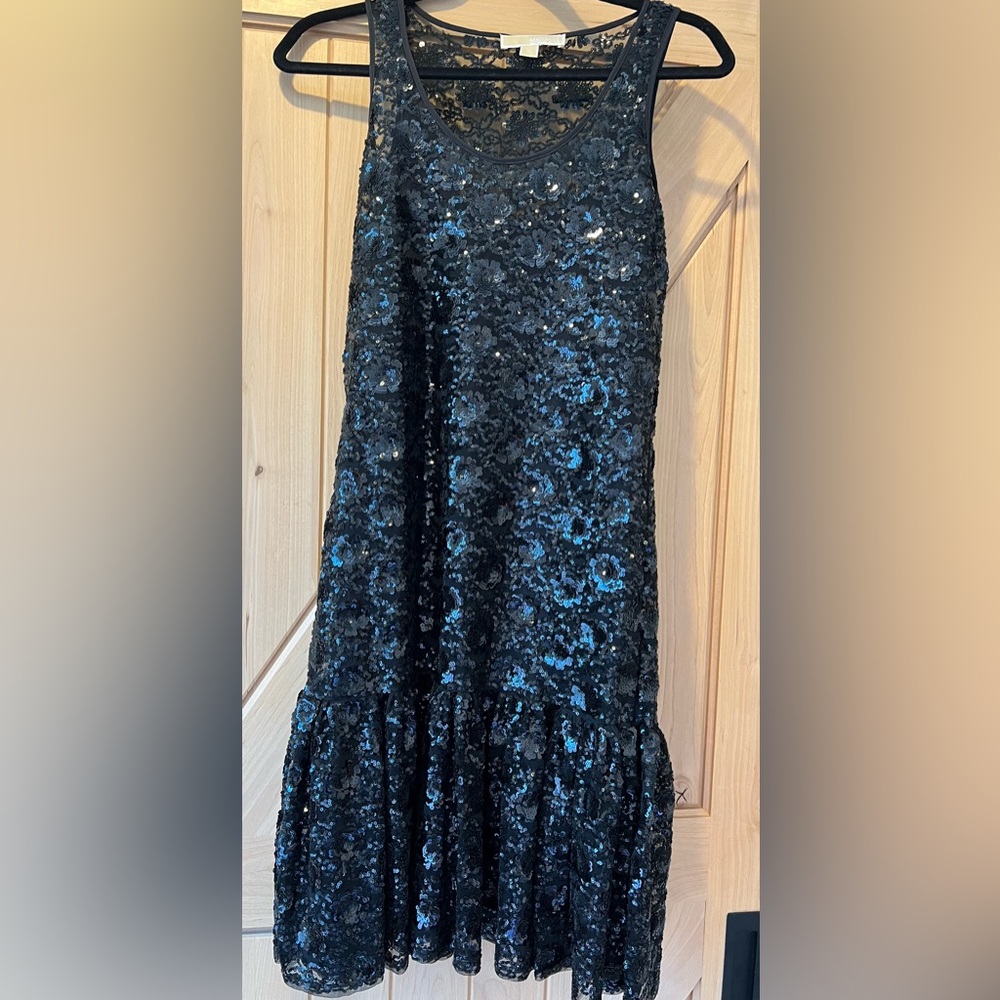 Black Sequin stress like new